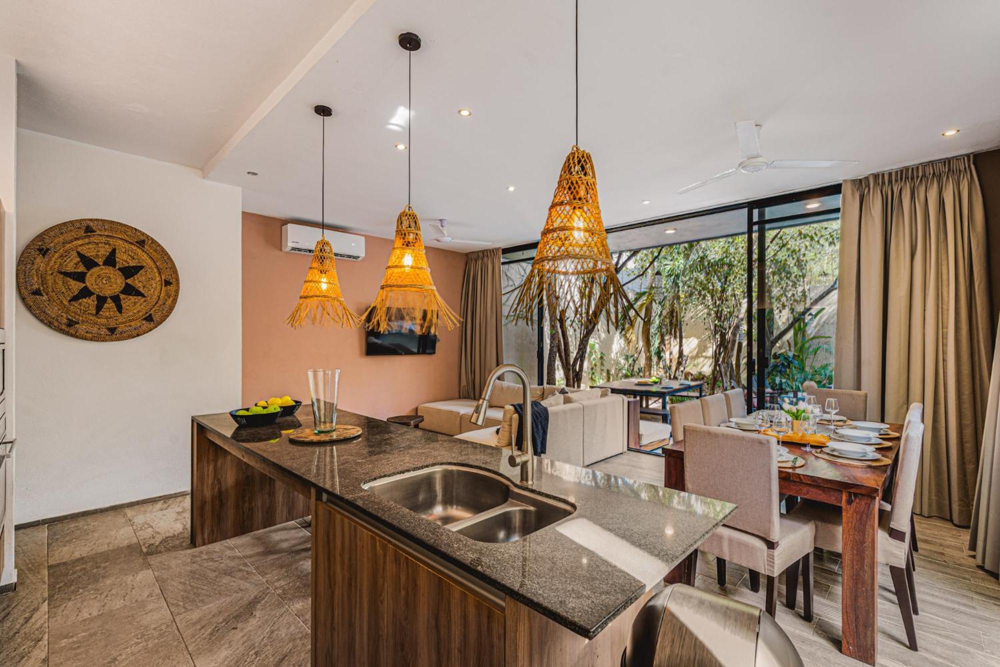 Serene 4br W Pool Hot Tub 1xfree Breakfast * Tulum