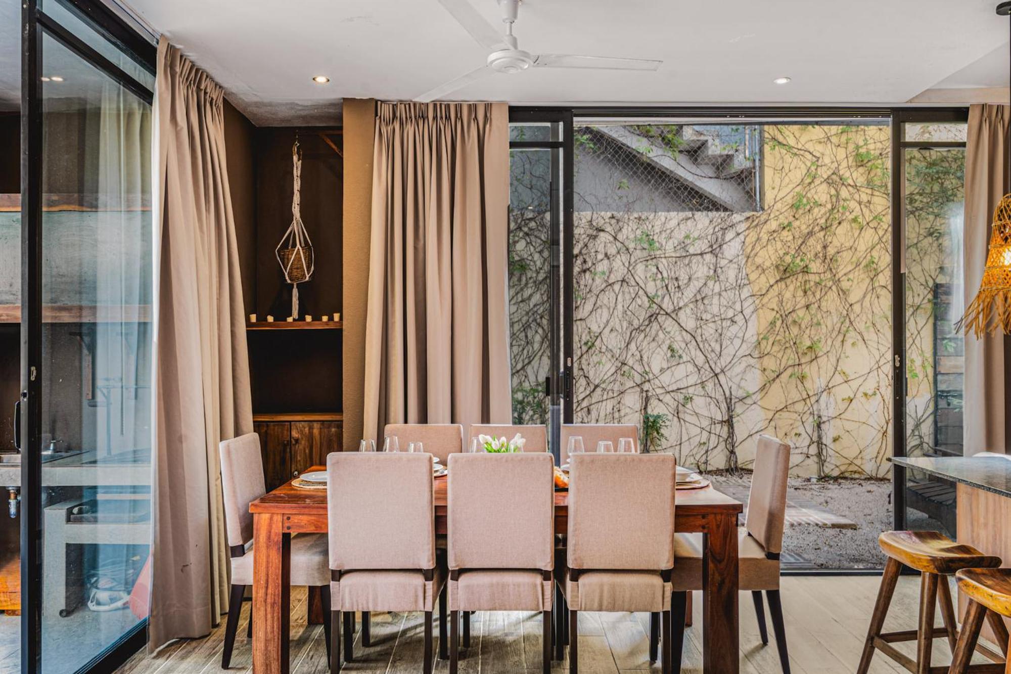 Serene 4br W Pool Hot Tub 1xfree Breakfast Appartement